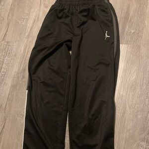 Jordan Kids Black Sweatpants (Gently Used)